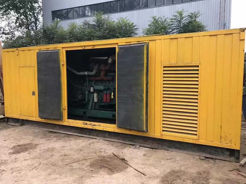 迪庆柴油发电机组滤清器内充满机油但压力不足如何进行故障排查？